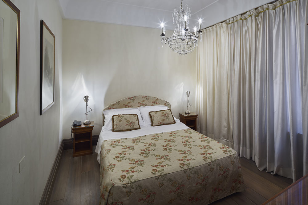 Cappello Hotel 3*